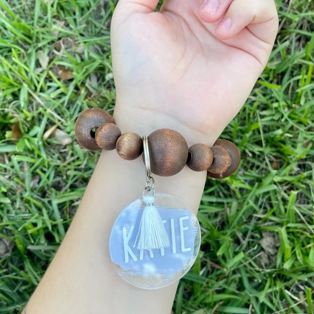 Custom name keychain - Picture 5 of 7